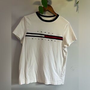 SOLD - TOMMY HILFIGER T-SHIRT - SIZE XS